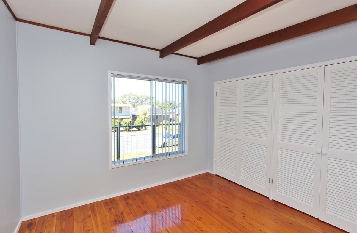 13 Bayside Avenue, North Haven, North Haven - Thumbnail 8