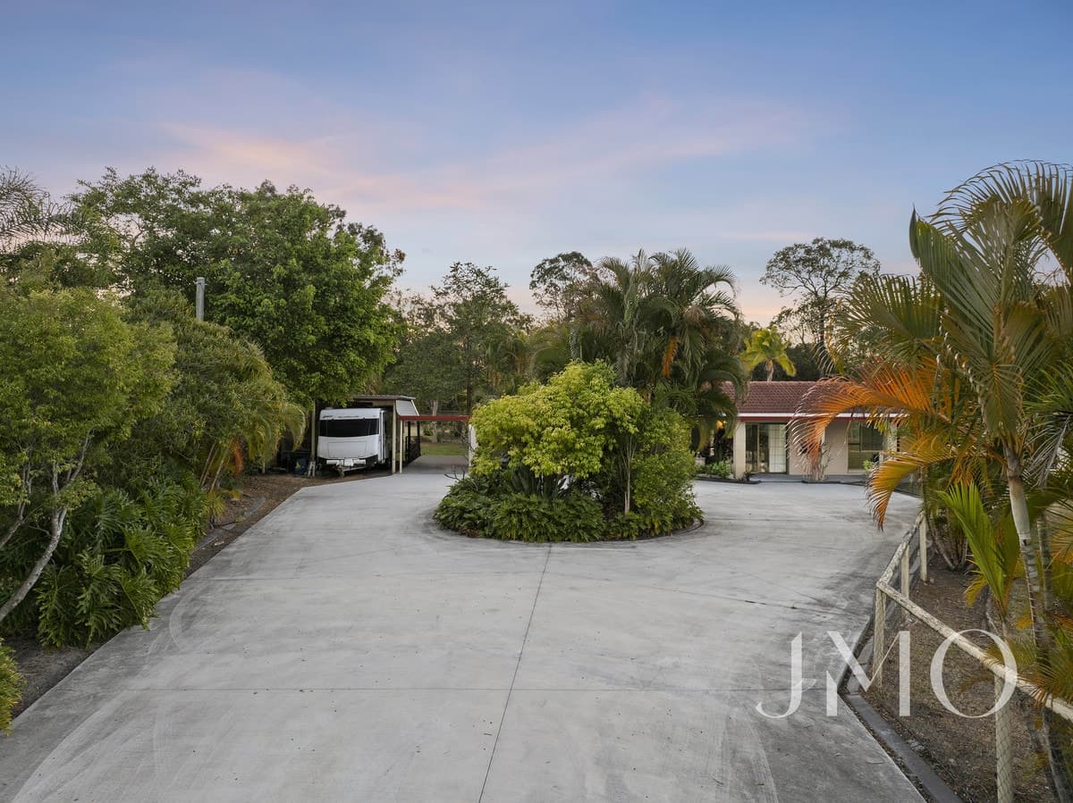 4 Beausang Place, Ormeau, Ormeau - Thumbnail 3