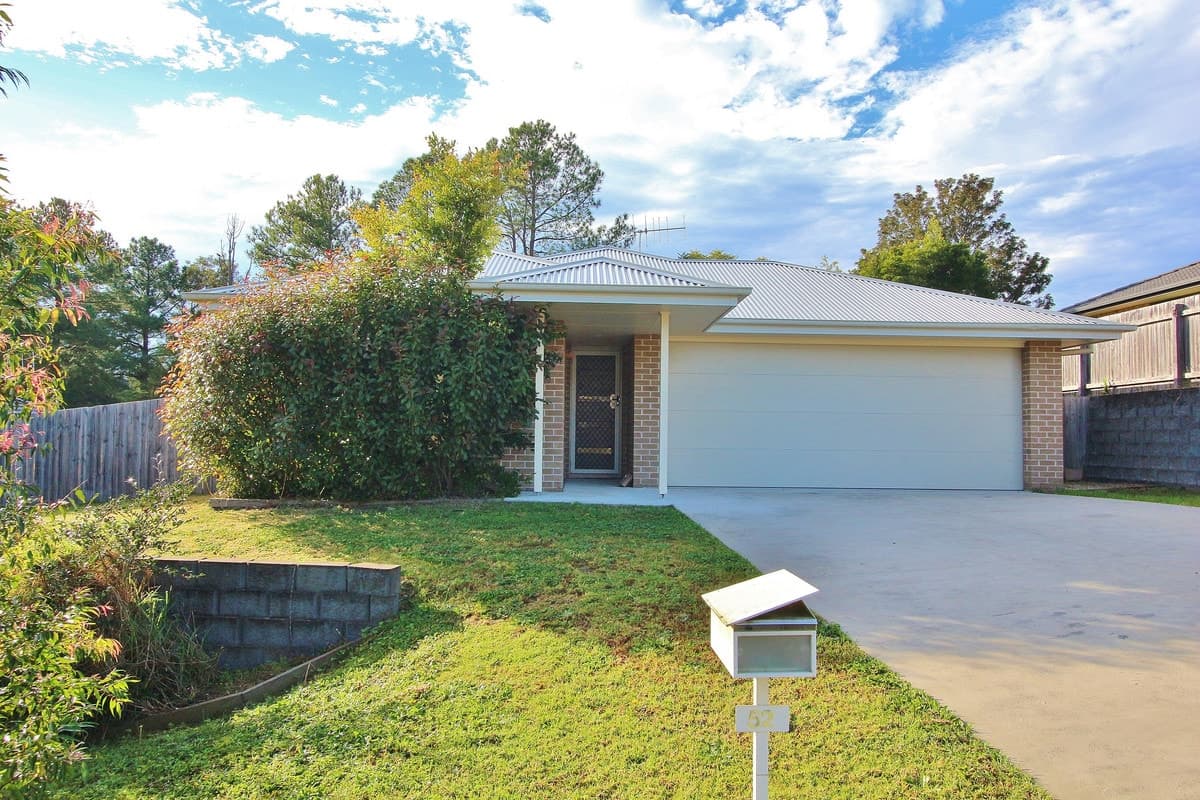 52 Cleone Drive, Kendall, Kendall - Thumbnail 2