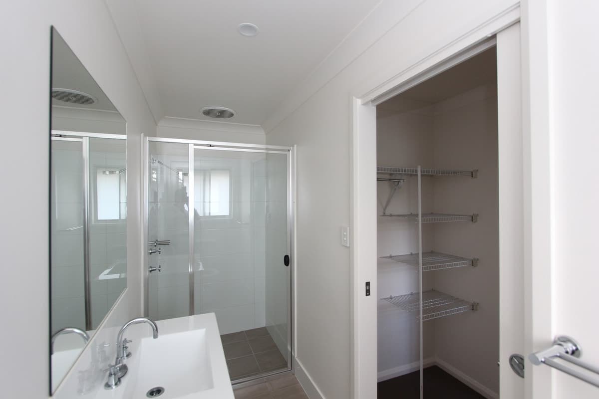 52 Cleone Drive, Kendall, Kendall - Thumbnail 8