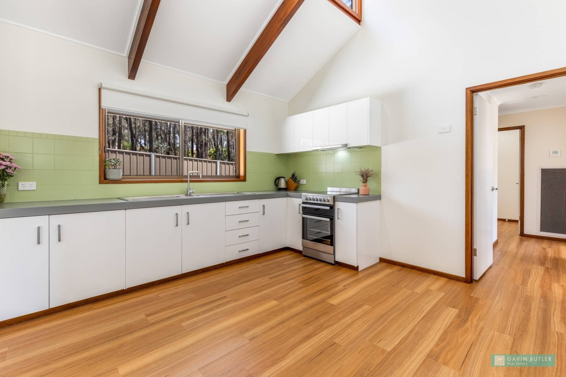 Unit 3/126 Edwards Rd, Kennington, VIC, Kennington - Thumbnail 5