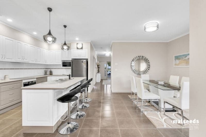 137 Mount Gambier Road Millicent SA, Millicent - Image 1