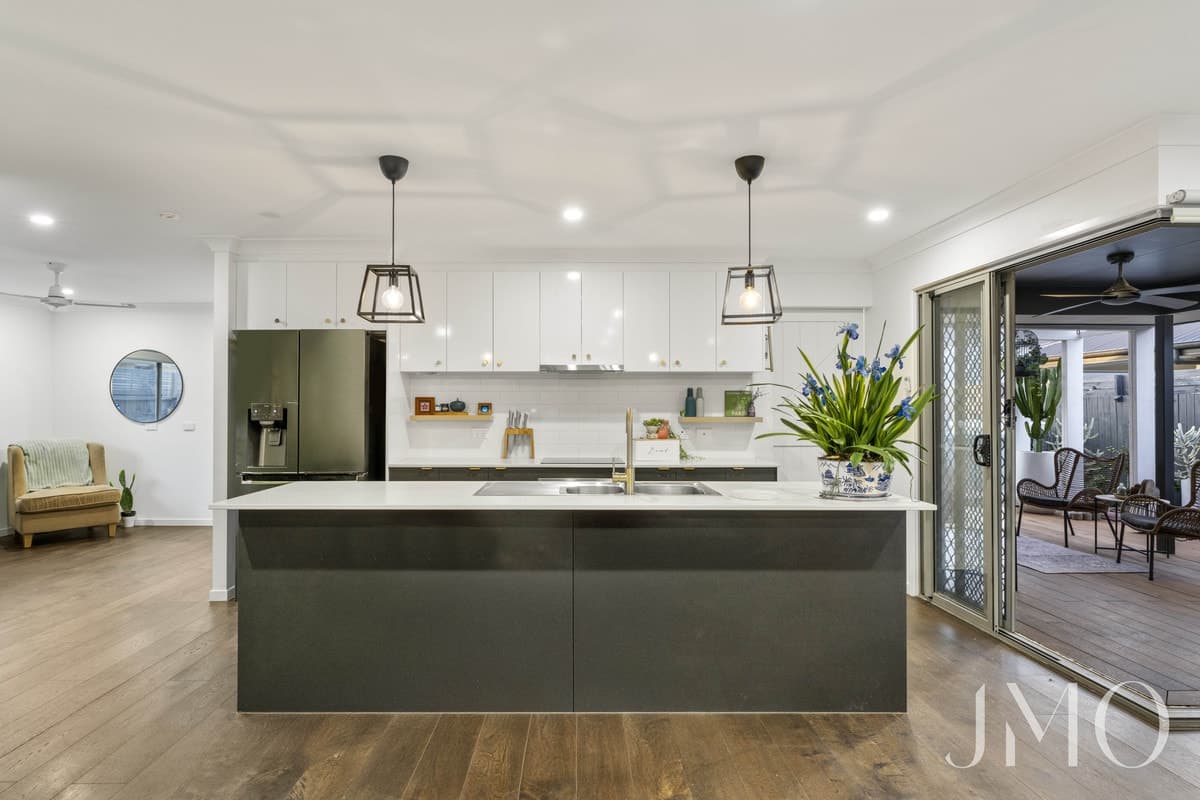 6 Cane Road, Ormeau, Ormeau - Thumbnail 2