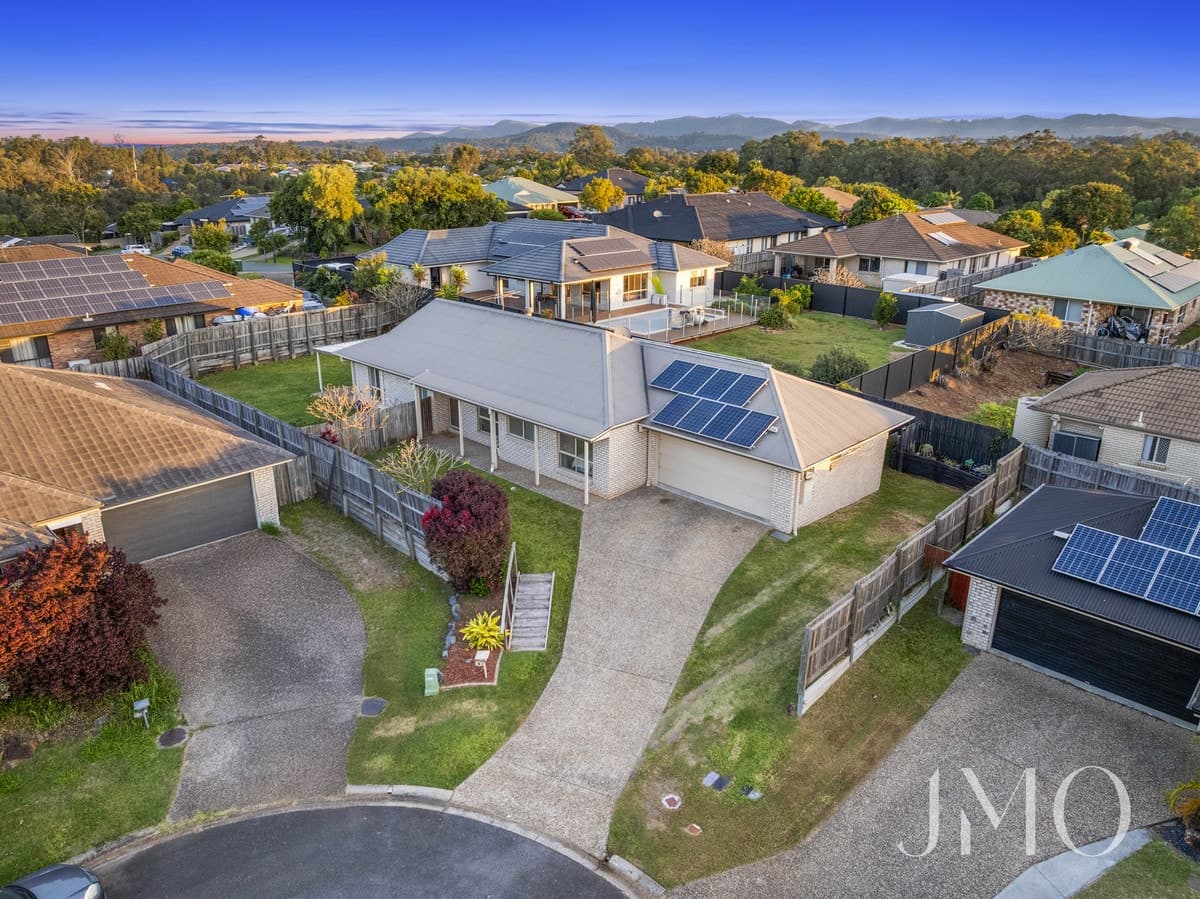 6 Antonia Place, Ormeau, Ormeau - Thumbnail 2