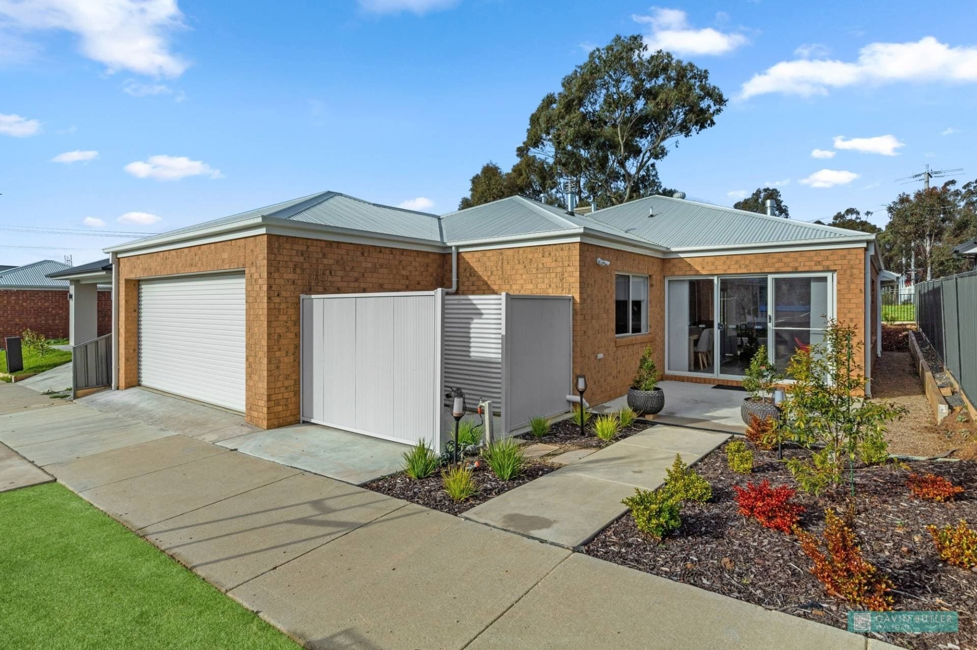 4 Luxford Ct, Strathdale, VIC, Strathdale - Thumbnail 2