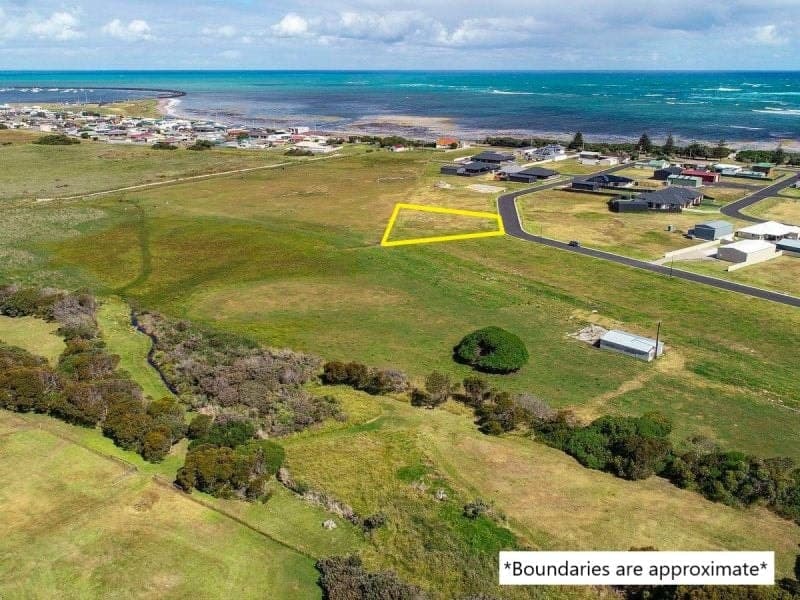 18 Nautilus Drive Port Macdonnell SA, Port Macdonnell - Image 1