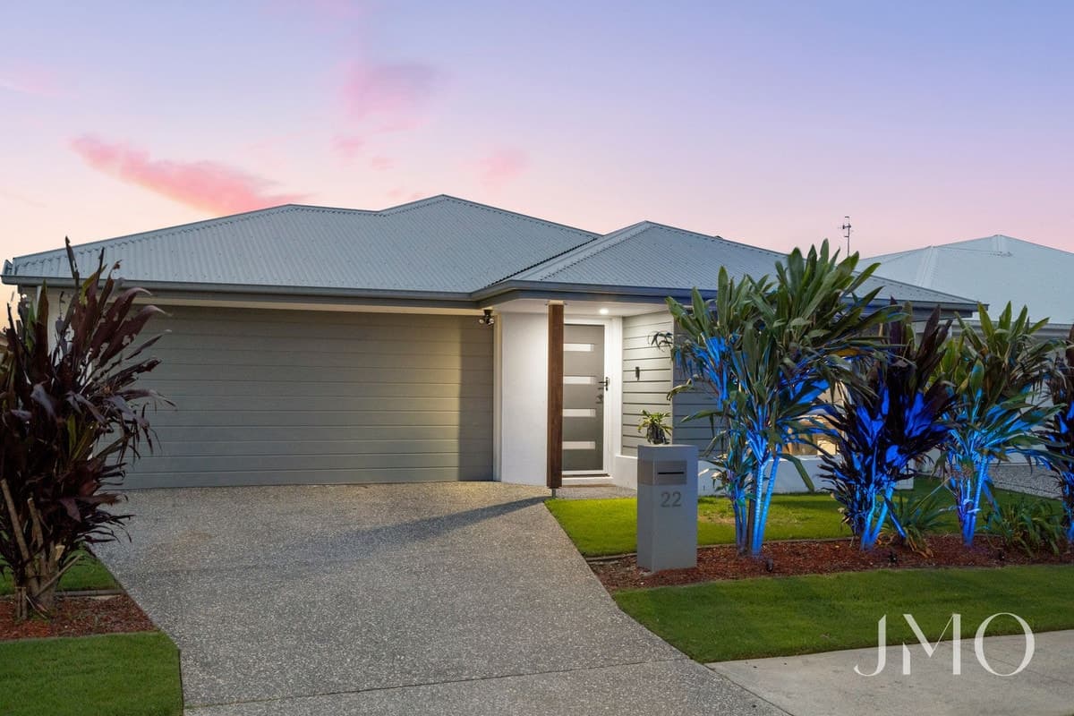 22 Brightstar Street, ORMEAU, Ormeau - Image 1