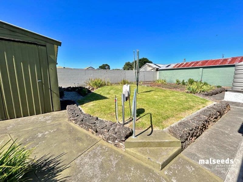 12 Gordon Street Mount Gambier SA, Mount Gambier - Thumbnail 2