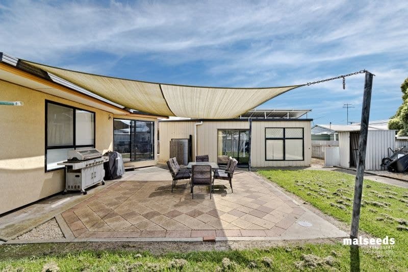 7 Shanks Street Penola SA, Penola - Thumbnail 2