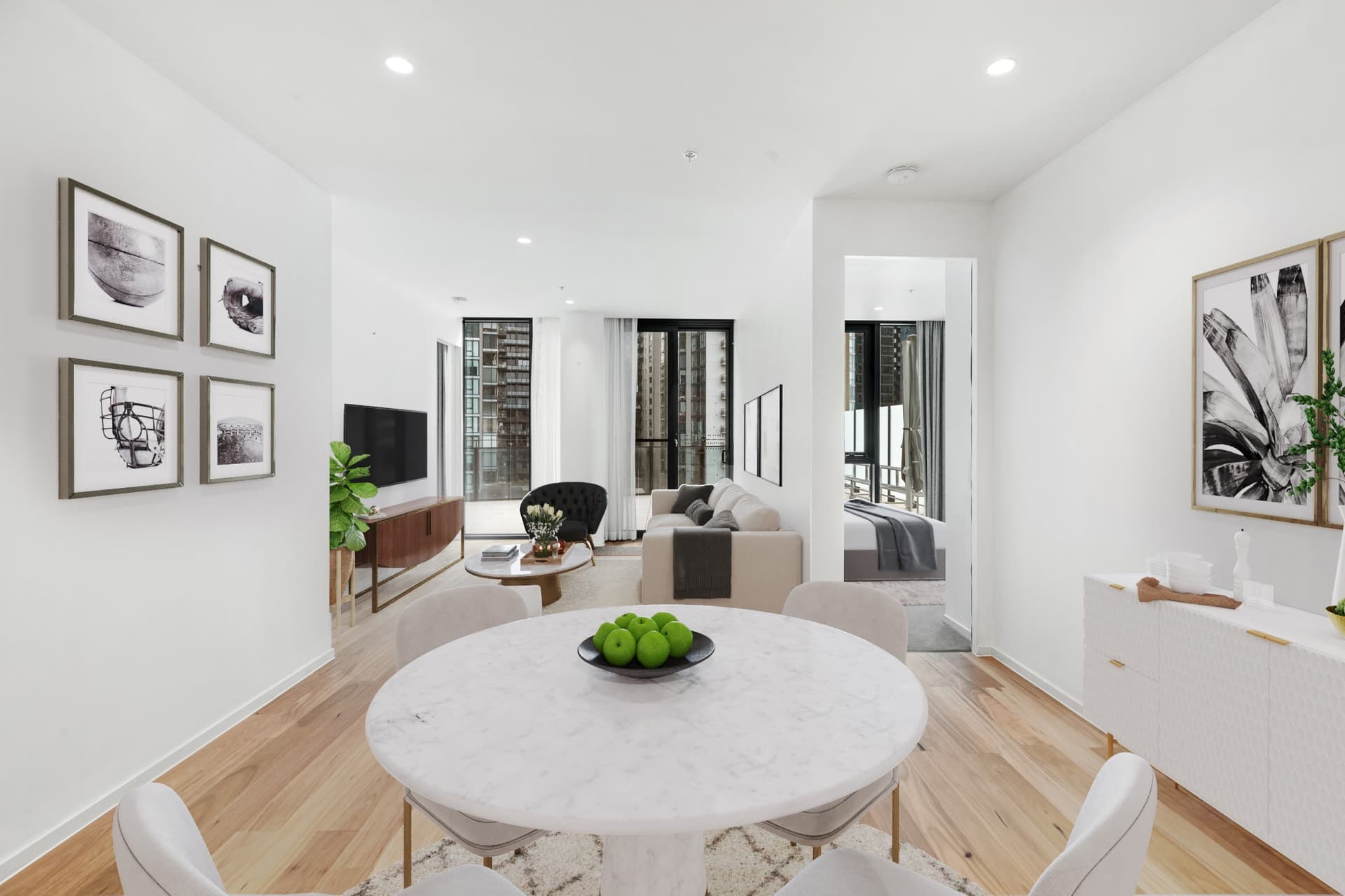702/18 Hoff Boulevard, Southbank - Thumbnail 2