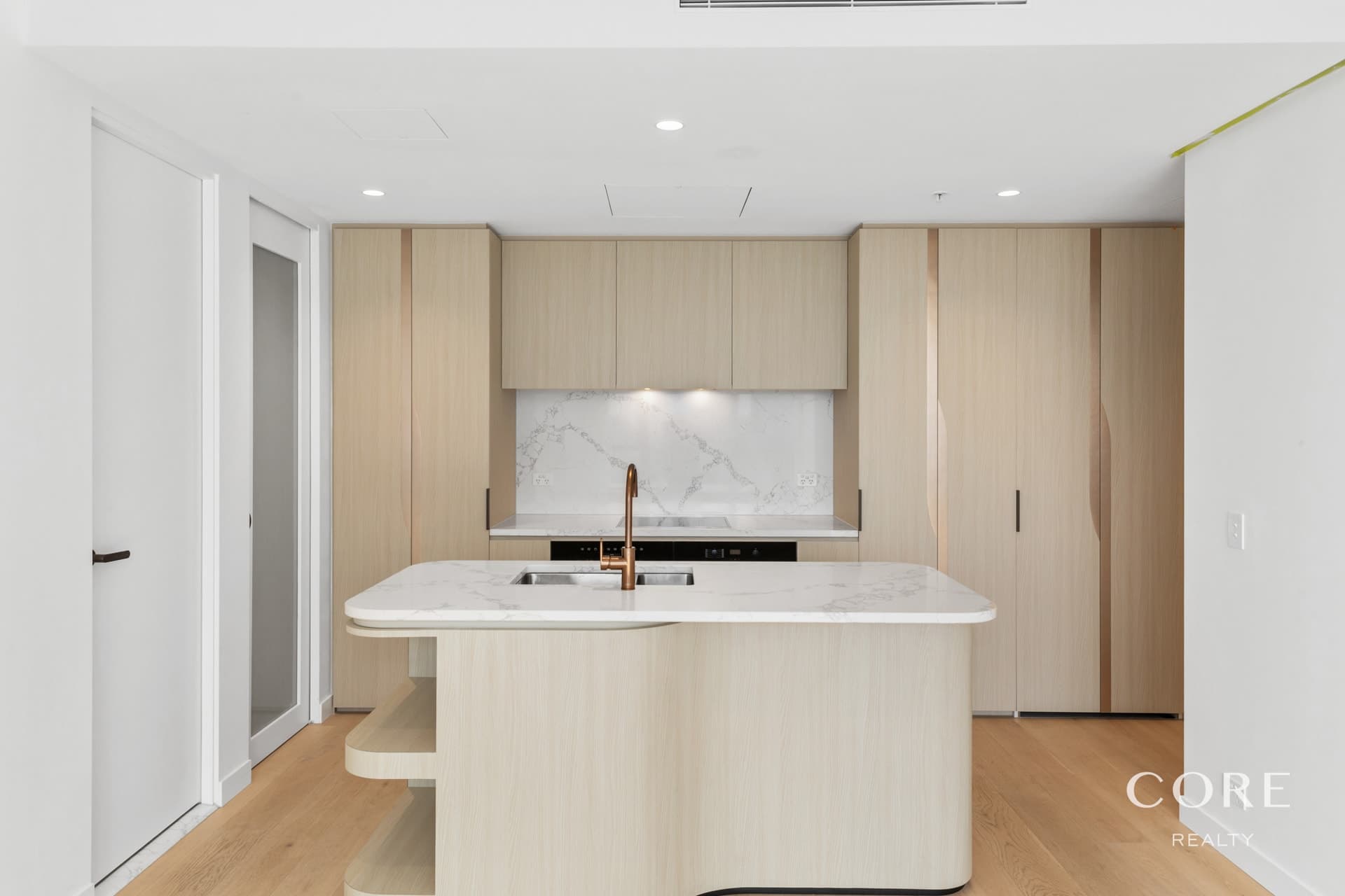 Level 21, 2109/63 La Trobe Street, Melbourne - Thumbnail 3