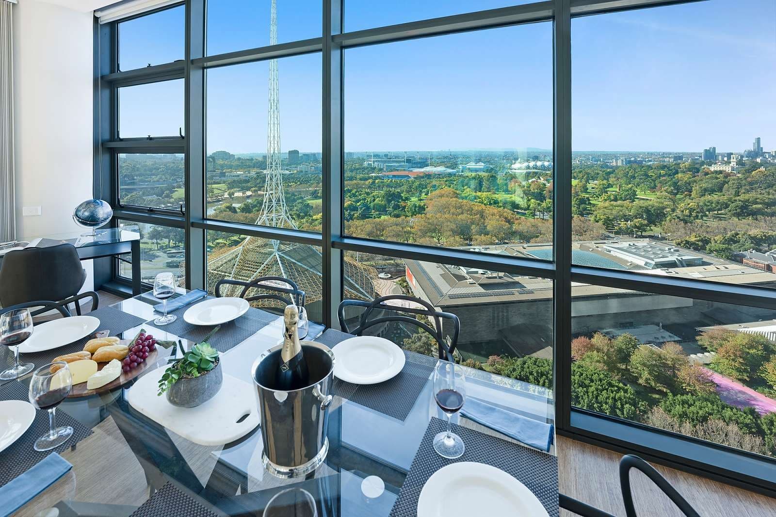 2504/8 Kavanagh Street, Southbank - Thumbnail 4