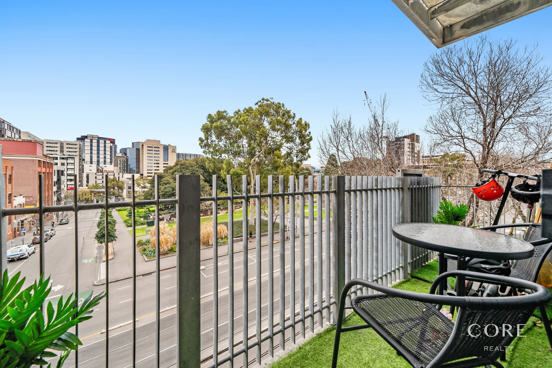 301/570 Swanston Street, Carlton - Thumbnail 2