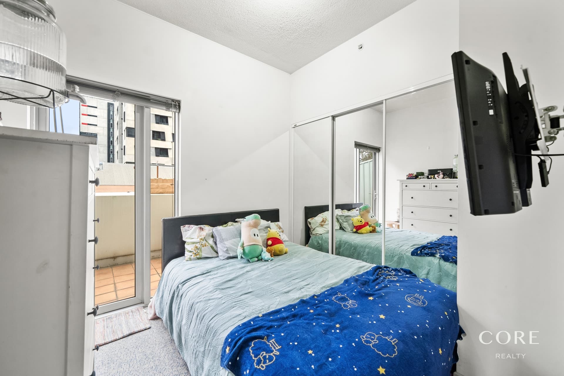 301/570 Swanston Street, Carlton - Thumbnail 4