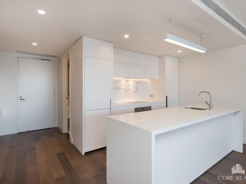 Unit 823/555 St Kilda Road, Melbourne - Thumbnail 2