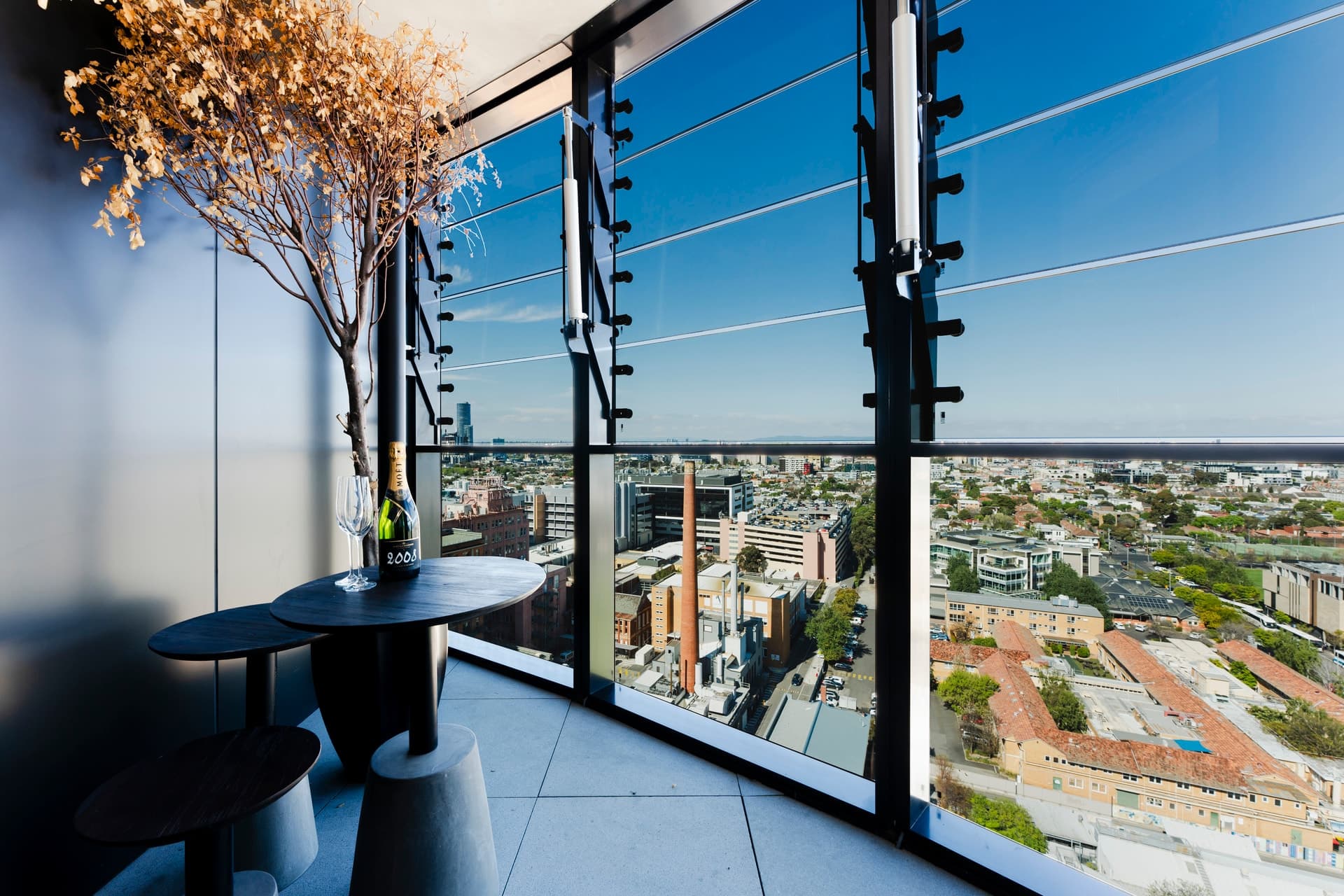 Level 18, 1817/555 St Kilda Road, Melbourne - Thumbnail 8