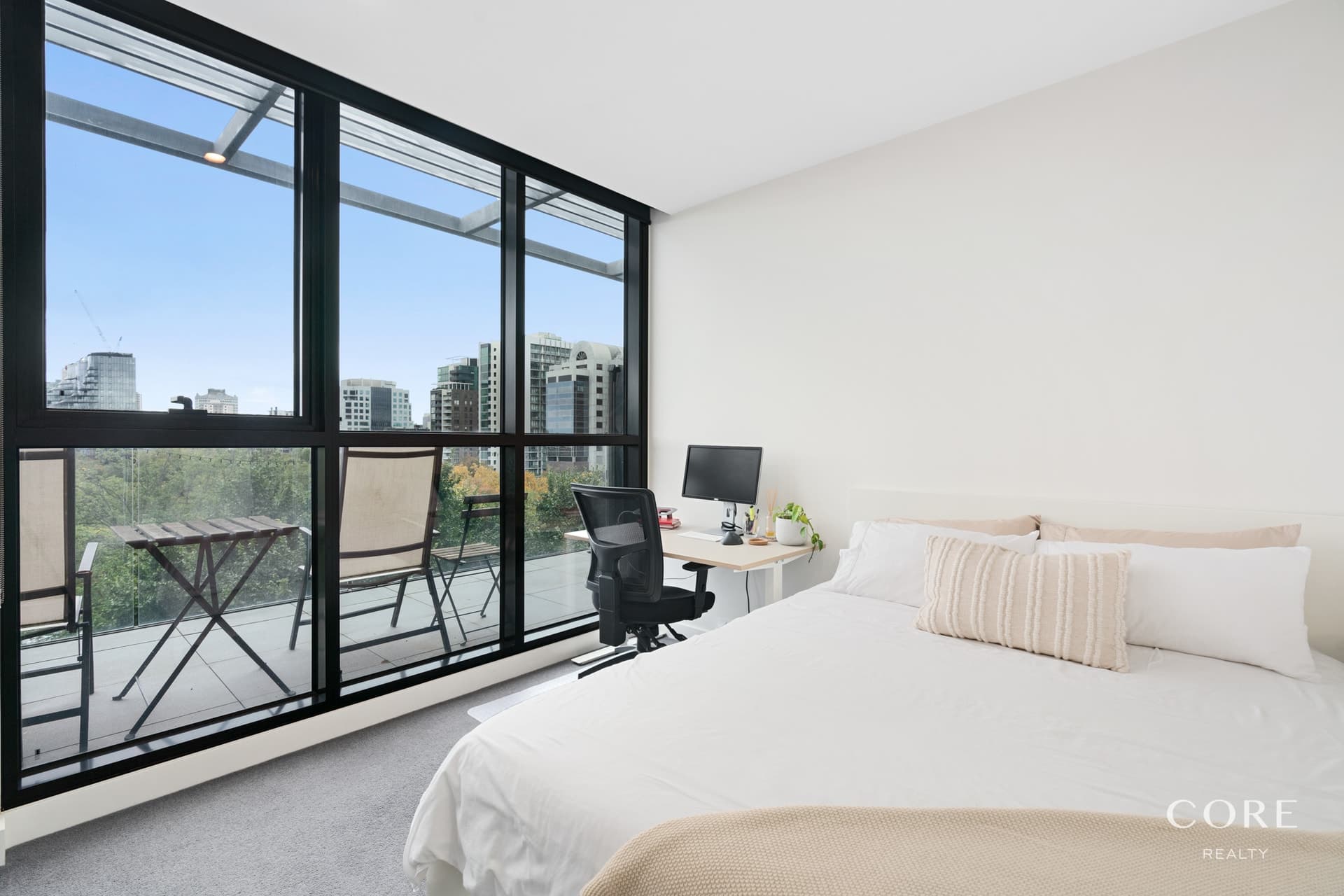 609/555 St Kilda Road, Melbourne - Thumbnail 8