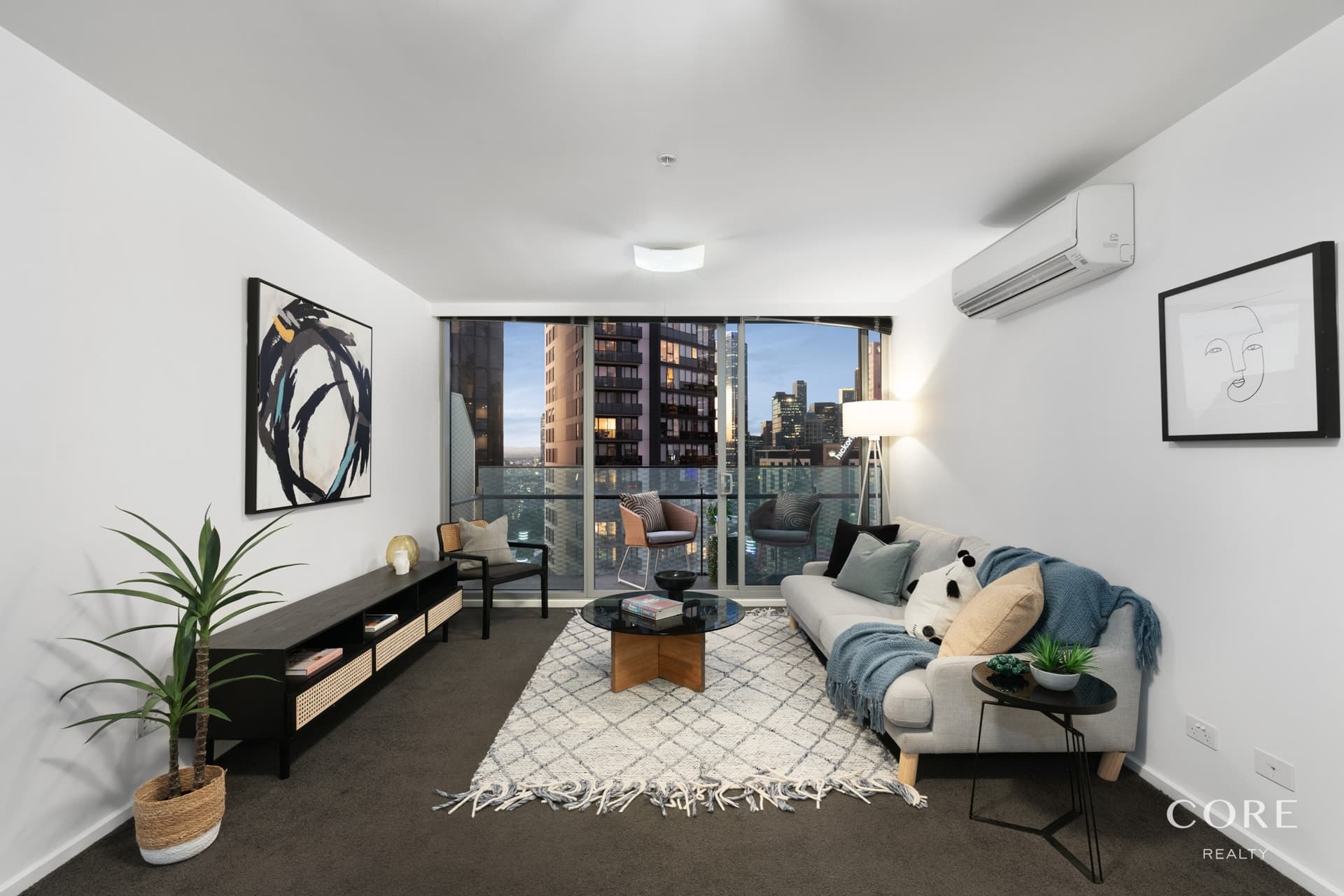 Level 27, 2700/241-243 City Road, Southbank - Thumbnail 2