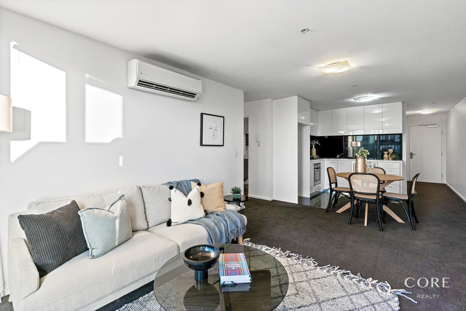 Level 27, 2700/241-243 City Road, Southbank - Thumbnail 3