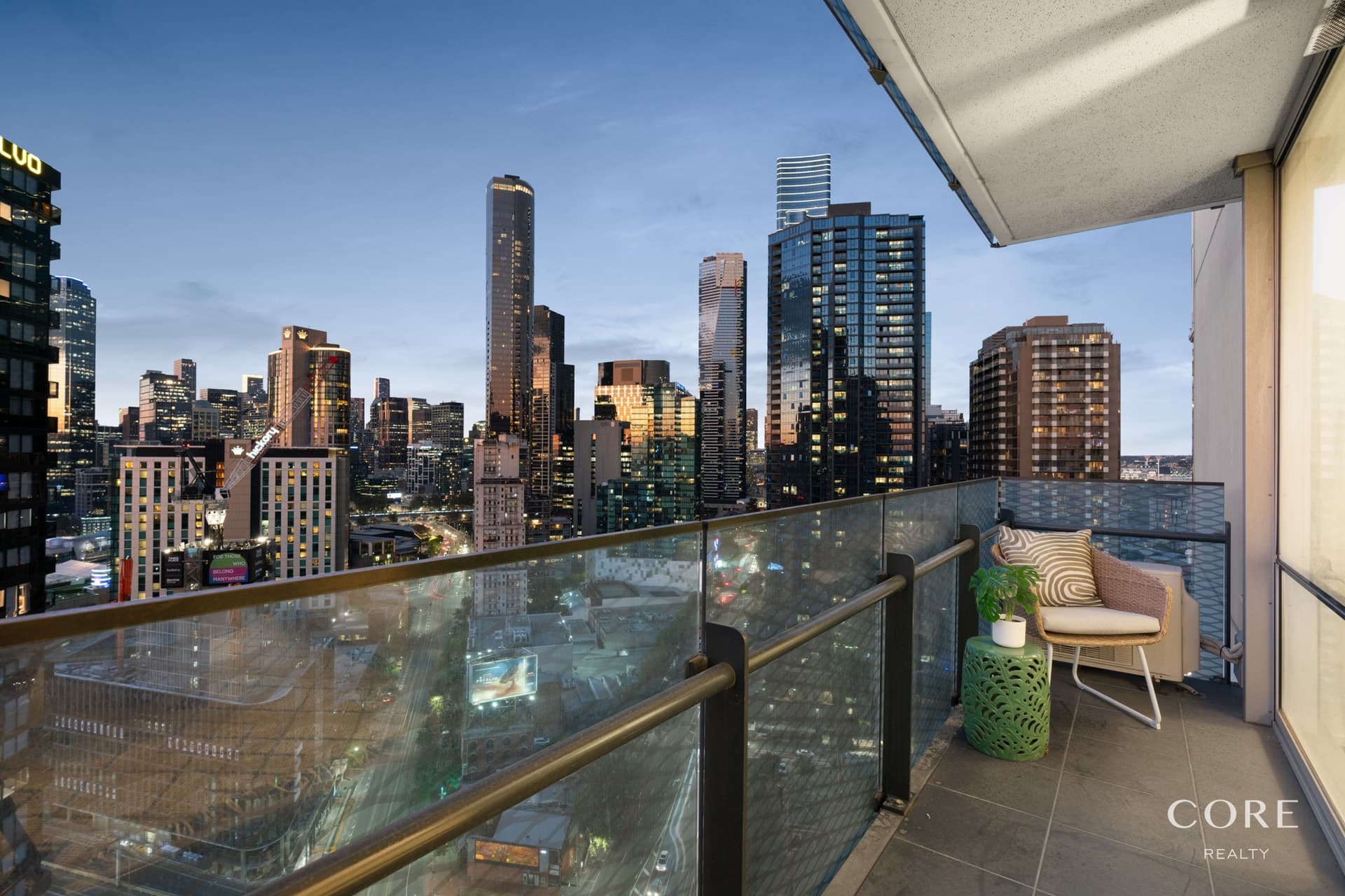 Level 27, 2700/241-243 City Road, Southbank - Thumbnail 8
