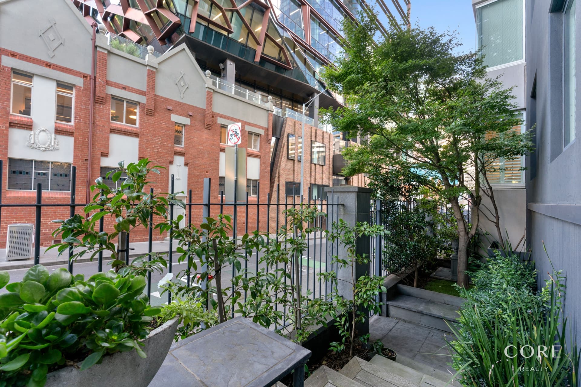 2/283 Spring Street, Melbourne - Thumbnail 3