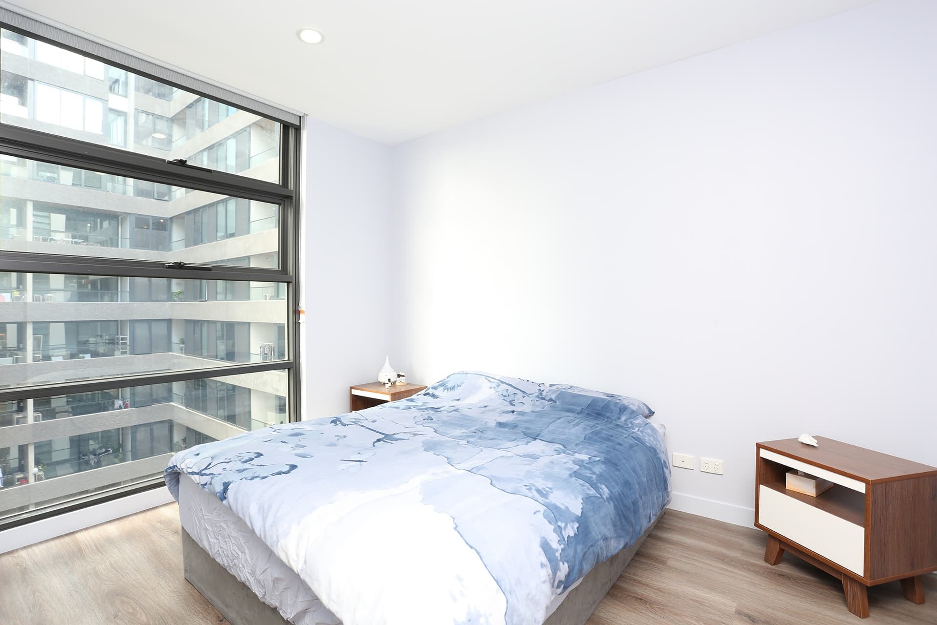 902/41 Batman Street, West Melbourne - Thumbnail 3