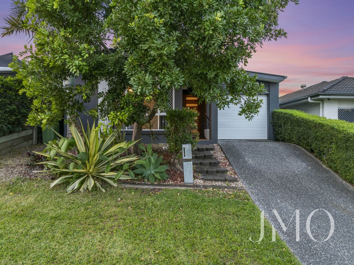 7 Gresswell Crescent, Upper Coomera, Upper Coomera - Thumbnail 2