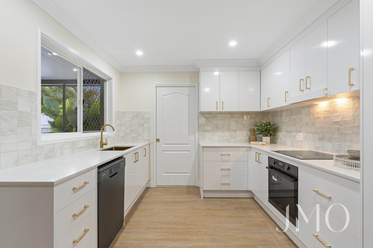2 Daniells Court, Ormeau, Ormeau - Thumbnail 3