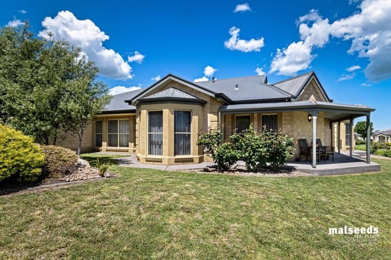 28 Matthew Flinders Way Mount Gambier SA, Mount Gambier - Thumbnail 4