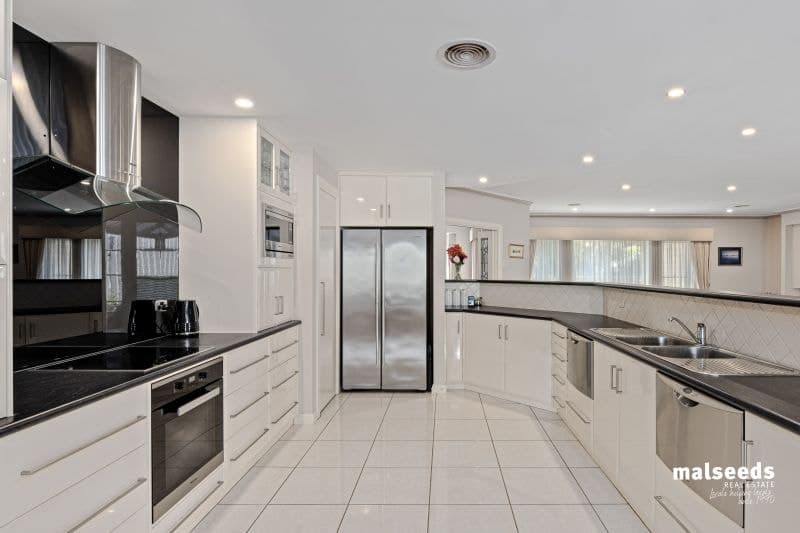 28 Matthew Flinders Way Mount Gambier SA, Mount Gambier - Thumbnail 8