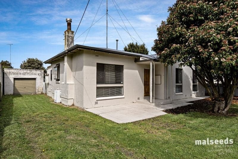 6 Barrett Avenue Mount Gambier SA, Mount Gambier - Thumbnail 3