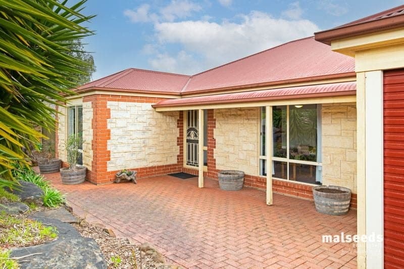44 Forest Drive Happy Valley SA, Happy Valley - Thumbnail 3