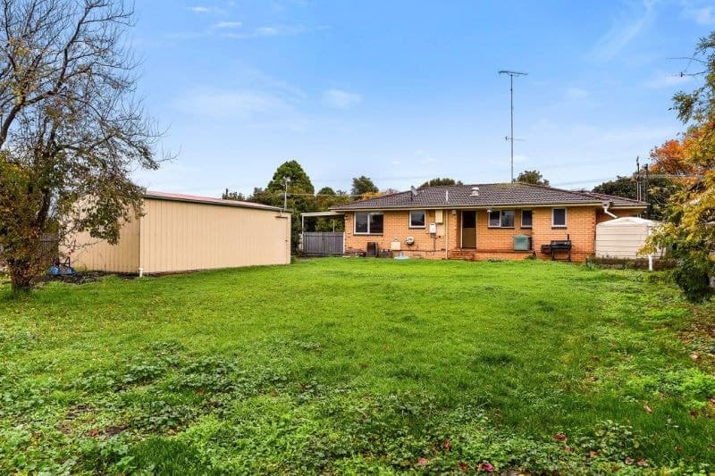 38 Derrington Street Mount Gambier SA, Mount Gambier - Thumbnail 2