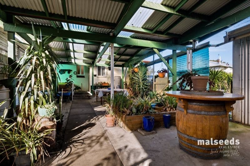 17 Orr Street Mount Gambier SA, Mount Gambier - Thumbnail 7