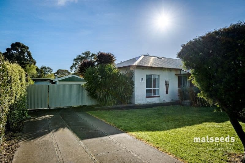 17 Orr Street Mount Gambier SA, Mount Gambier - Thumbnail 8