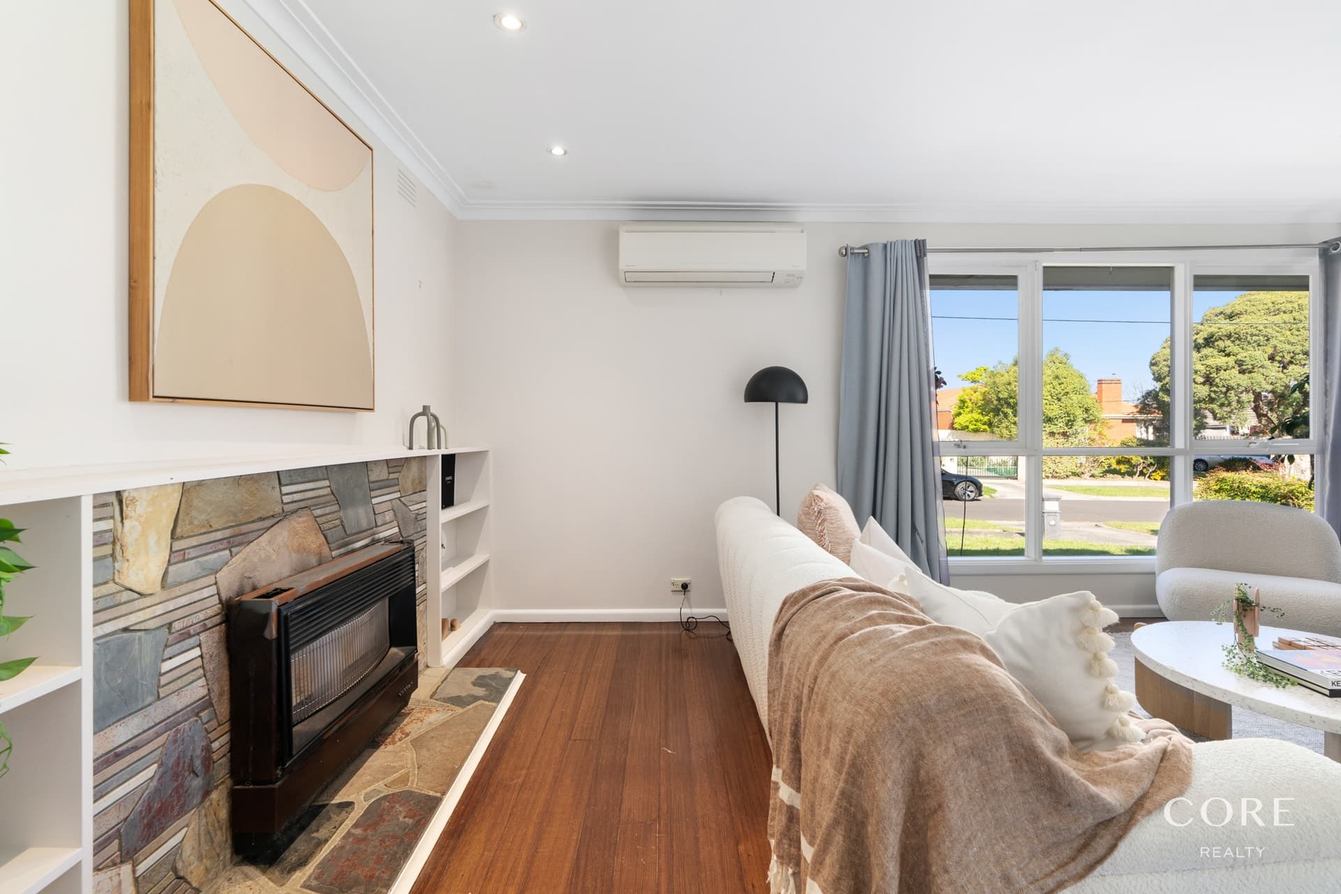 5 Crocus Crescent, Glen Waverley - Thumbnail 4