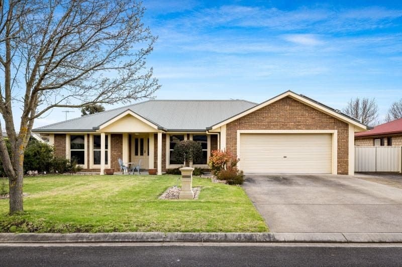 11 Coral Court Mount Gambier SA, Mount Gambier - Thumbnail 3