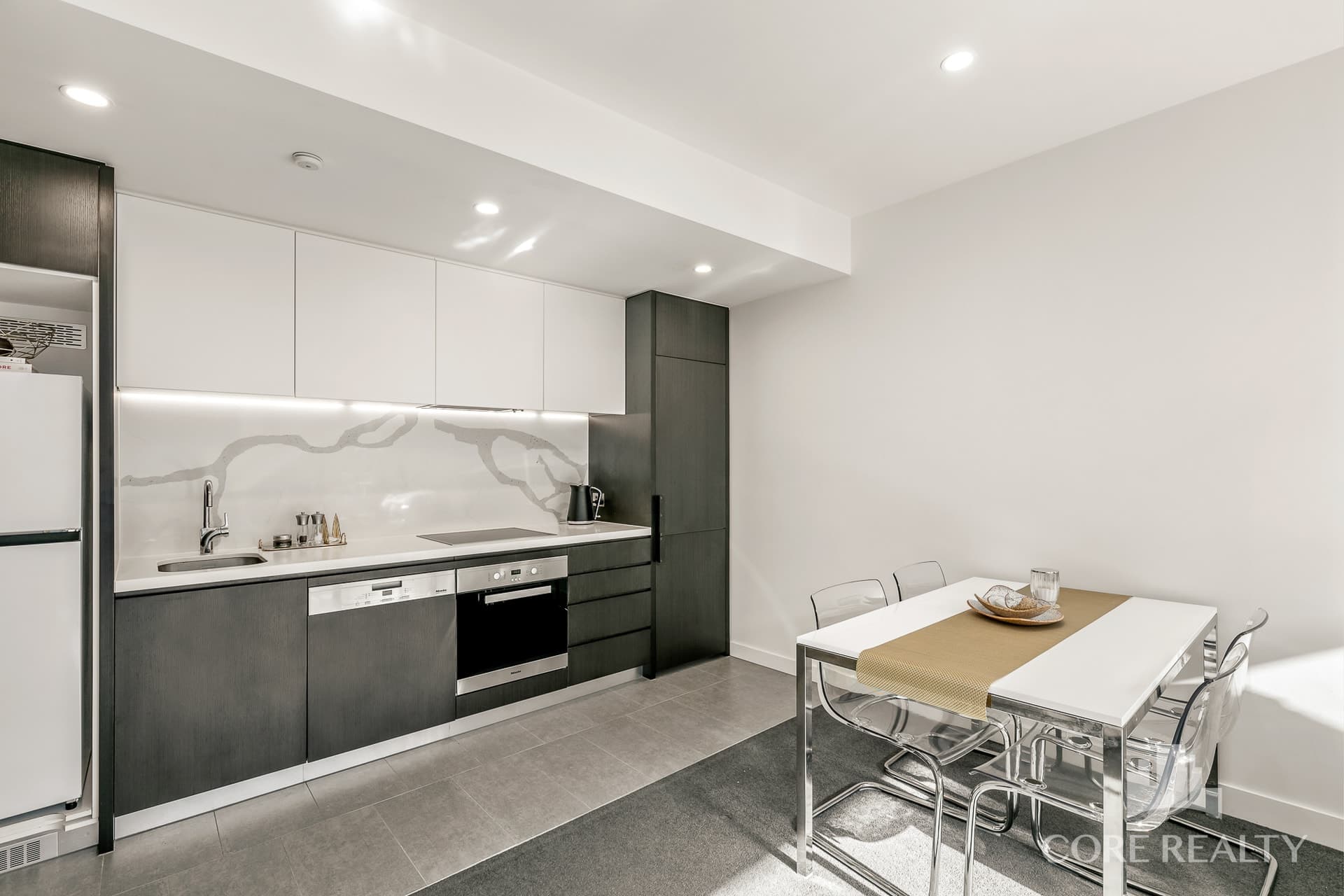628/555 St Kilda Road, Melbourne - Thumbnail 4