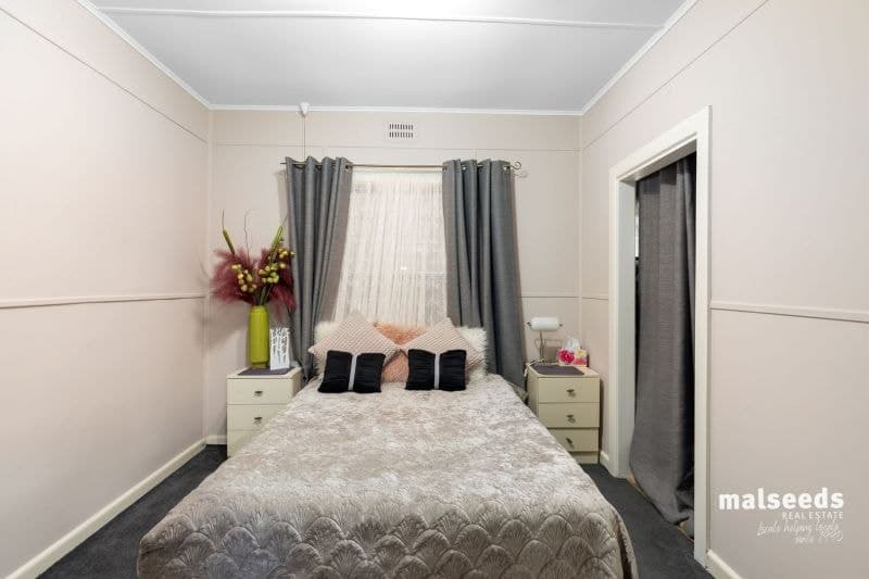 23 McArthur Street Penola SA, Penola - Thumbnail 4