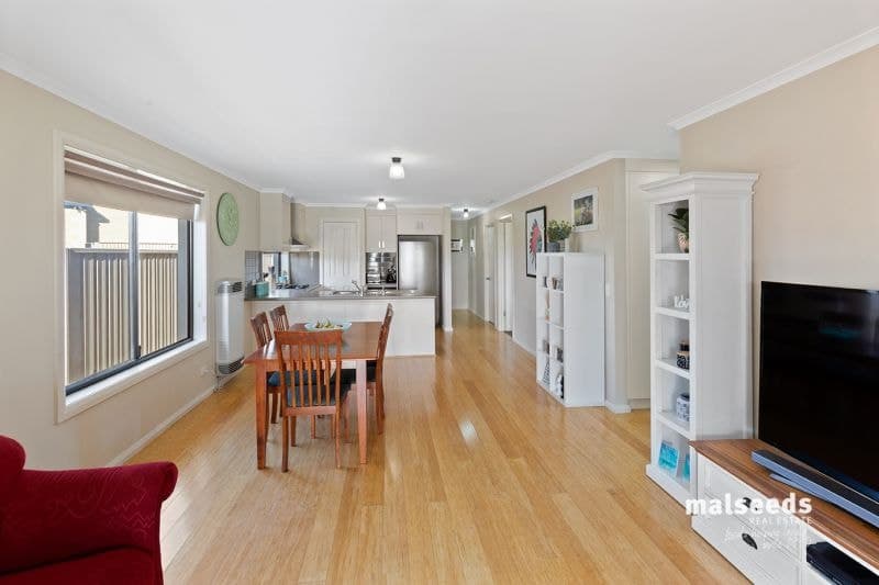 7 Mayflower Court Mount Gambier SA, Mount Gambier - Thumbnail 4