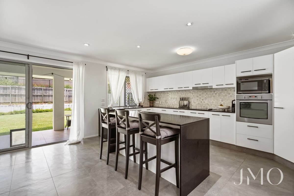 49 Charlton Crescent, Ormeau, Ormeau - Thumbnail 3