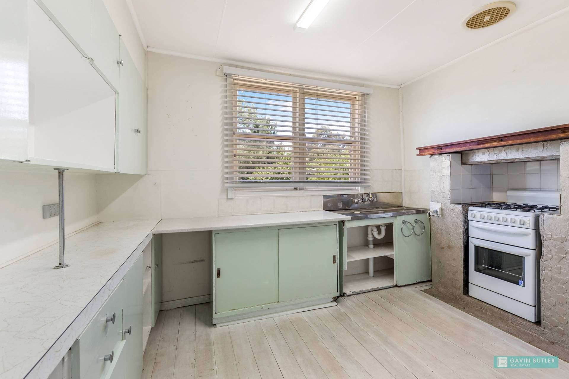 28 Quick St, Ironbark, VIC, Ironbark - Thumbnail 2