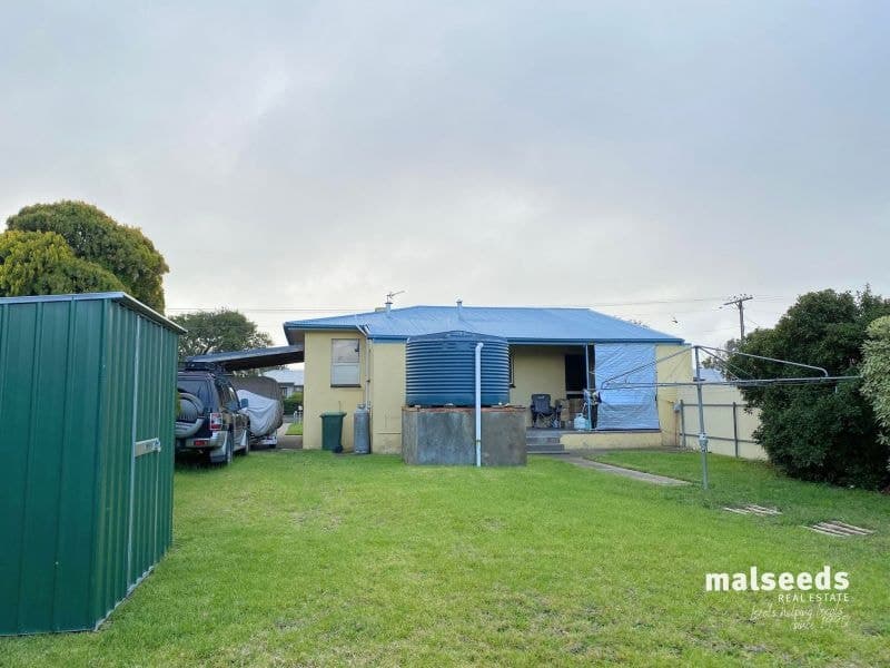 15 Whennen Street Millicent SA, Millicent - Image 1