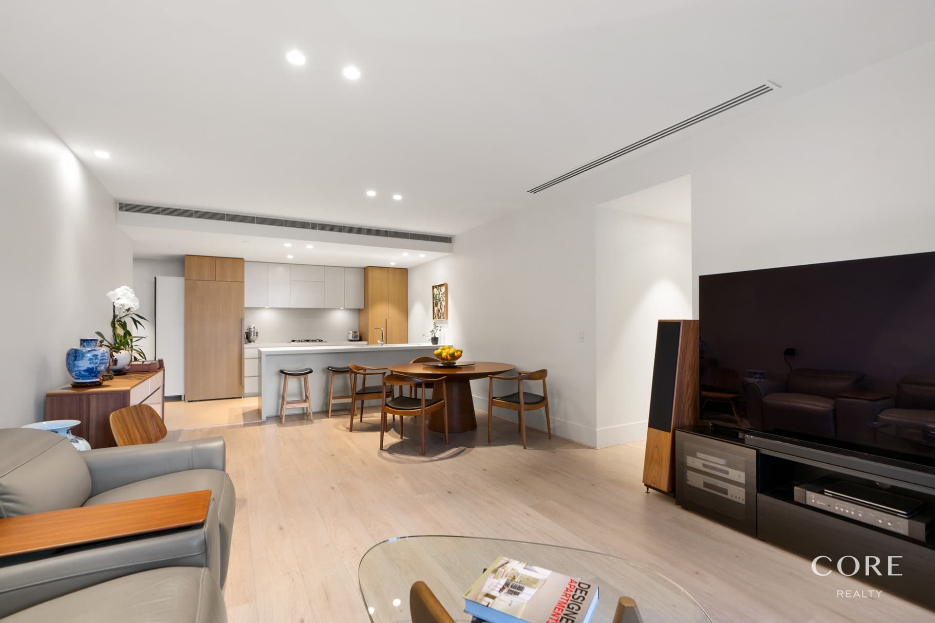 Level 17, 1710/35 Spring Street, Melbourne - Thumbnail 2