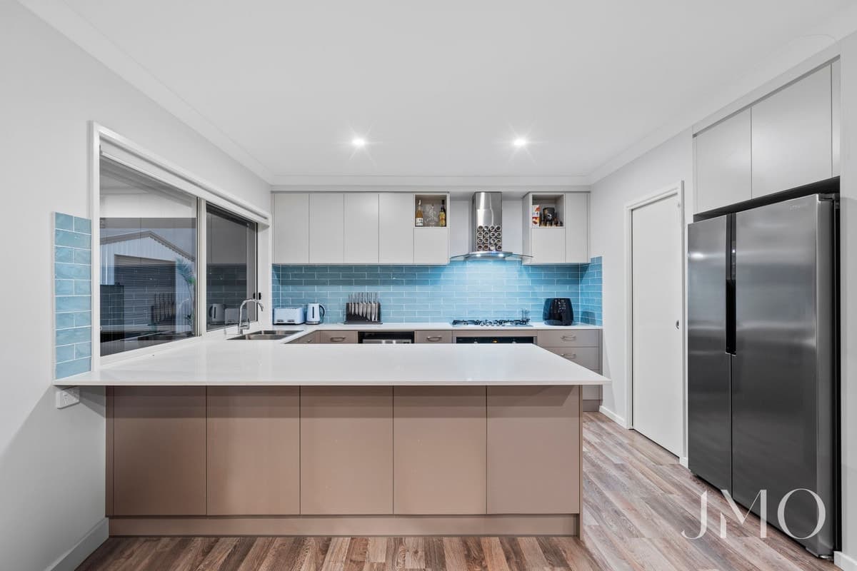 25 Homestead Crescent, Kingsholme, Kingsholme - Thumbnail 3
