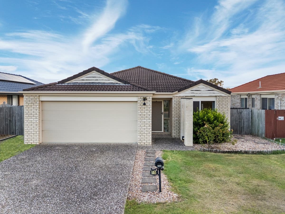 15 Blueberry Ash Court, Boronia Heights, Boronia Heights - Image 1
