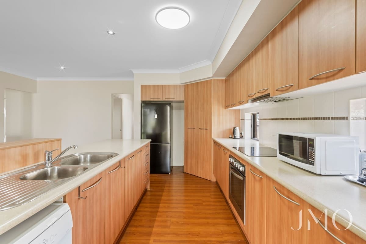 17 Jacobs Ridge Road, Ormeau, Ormeau - Thumbnail 3