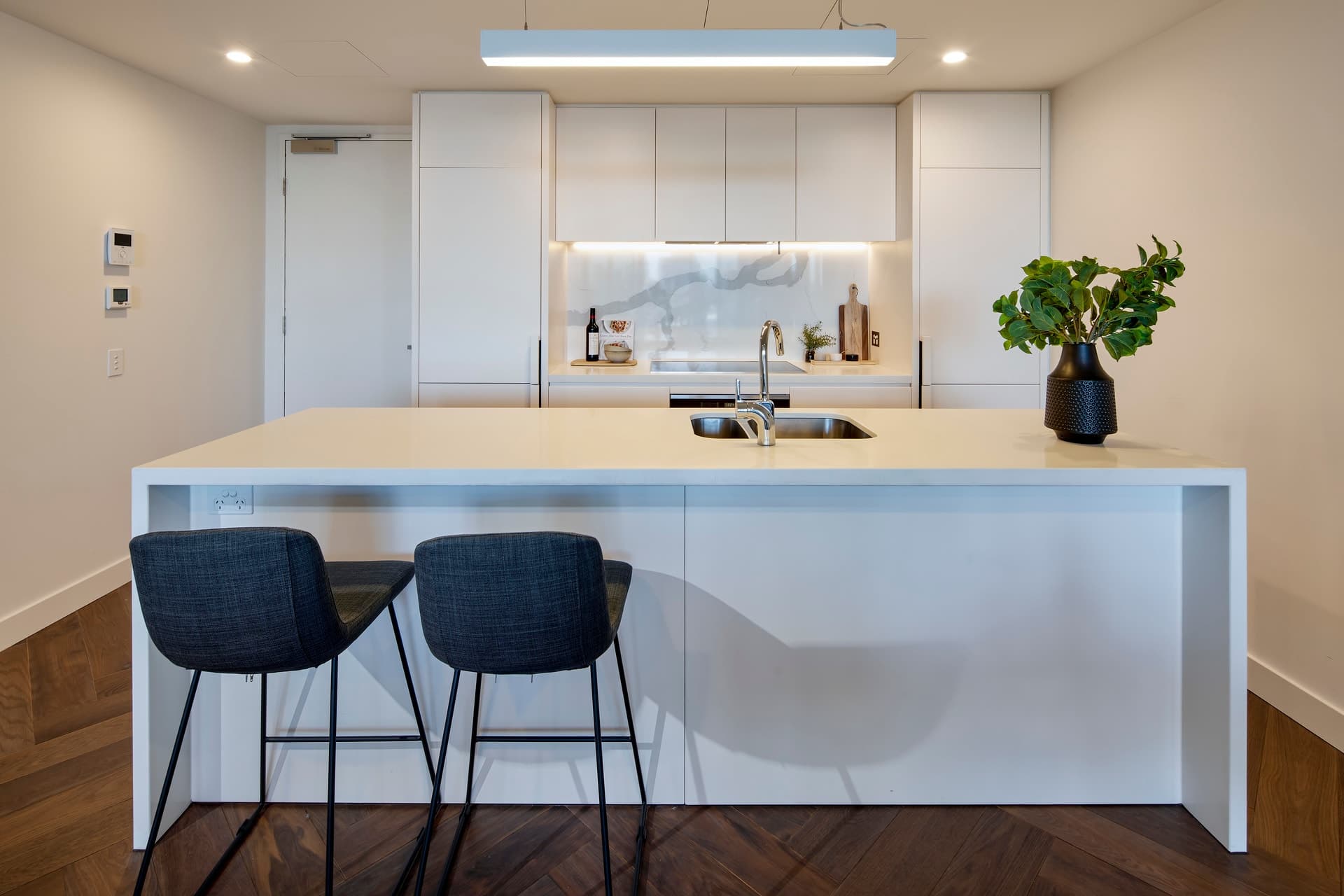 1323/555 St Kilda Road, Melbourne - Thumbnail 4