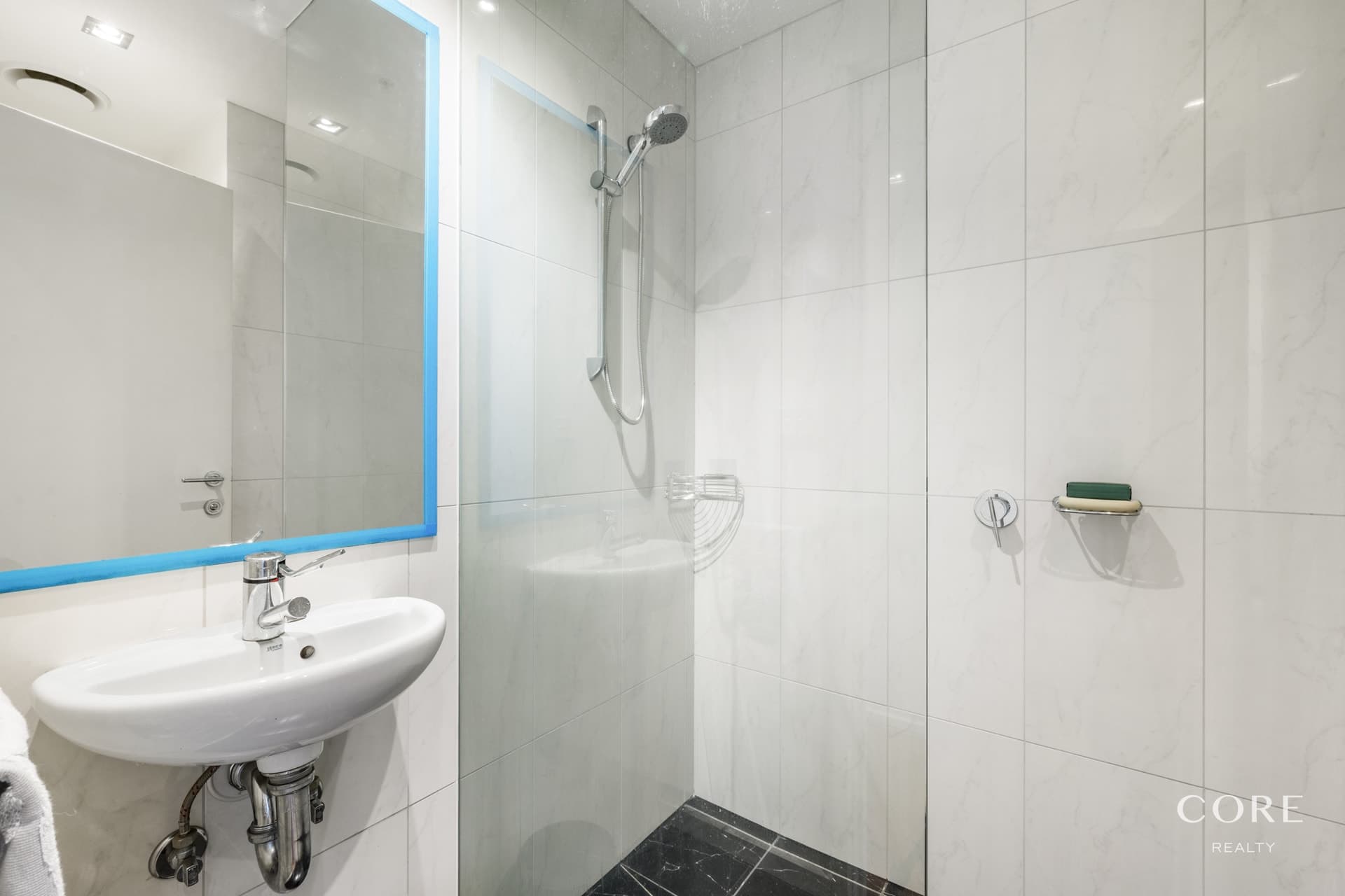 Level 12, 1211/68 La Trobe Street, Melbourne - Thumbnail 8
