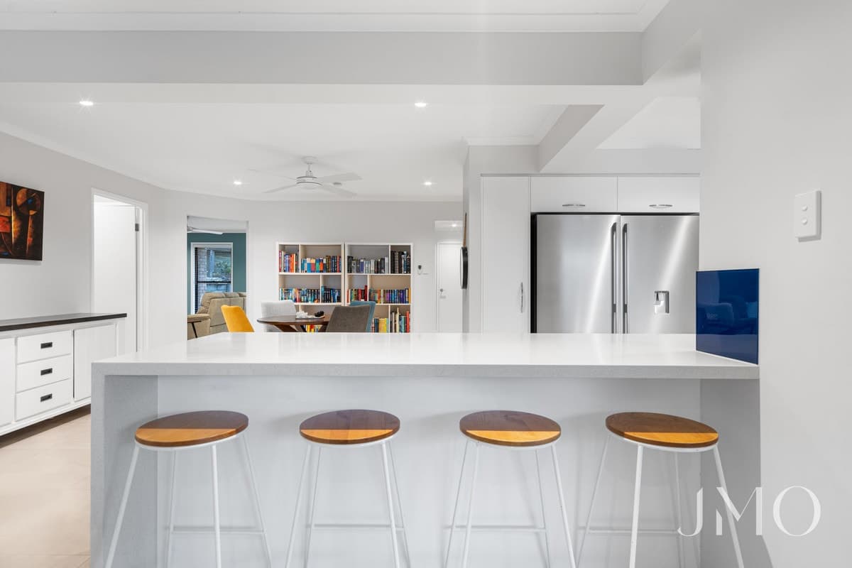 3 Erindale Court, Helensvale, Helensvale - Thumbnail 3